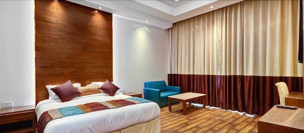 La Sagrita Hotel New Delhi Ngoại thất bức ảnh