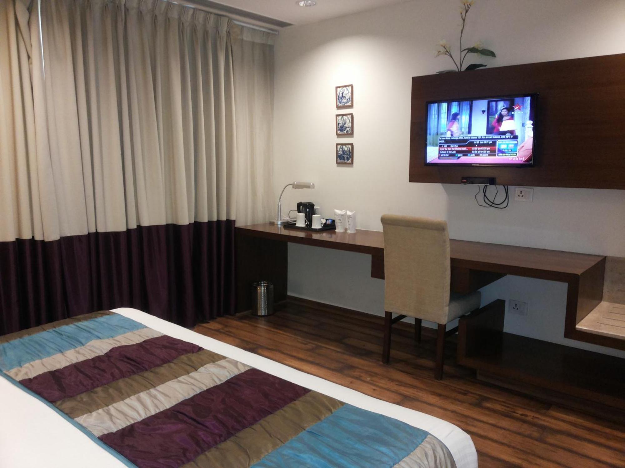La Sagrita Hotel New Delhi Phòng bức ảnh