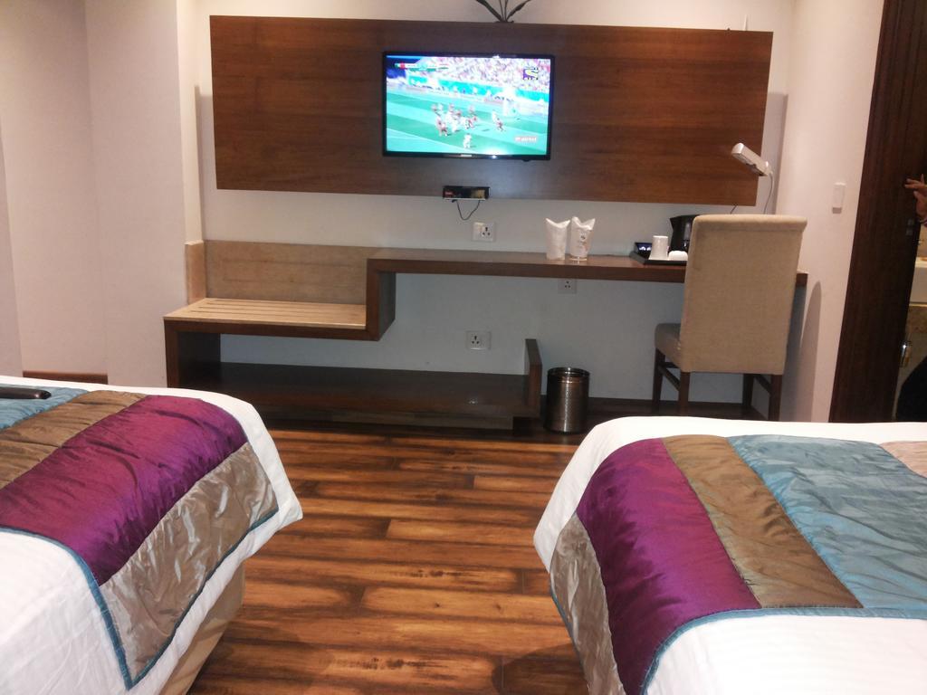 La Sagrita Hotel New Delhi Phòng bức ảnh