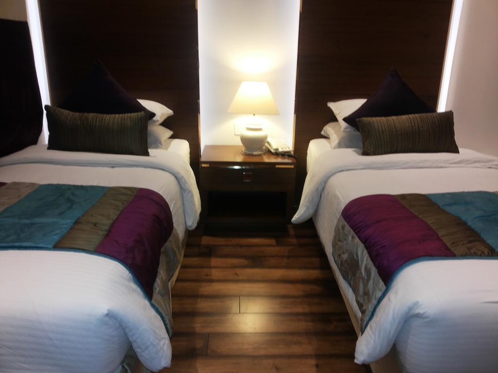 La Sagrita Hotel New Delhi Phòng bức ảnh