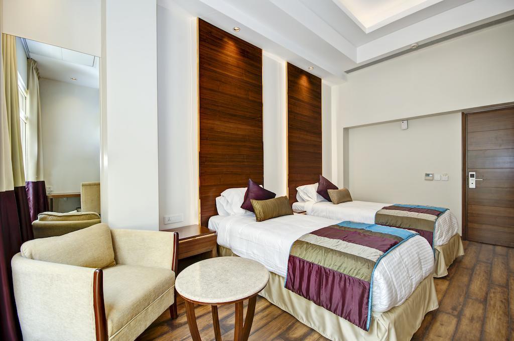 La Sagrita Hotel New Delhi Ngoại thất bức ảnh